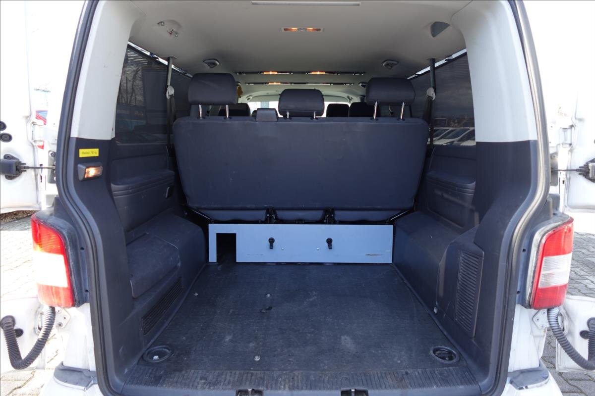 Volkswagen Caravelle Ostatní 2,0 l 132 kw