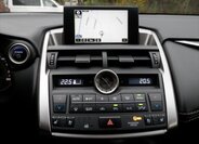 Lexus NX 300h SUV / Terénní 2,5 l 114 kw