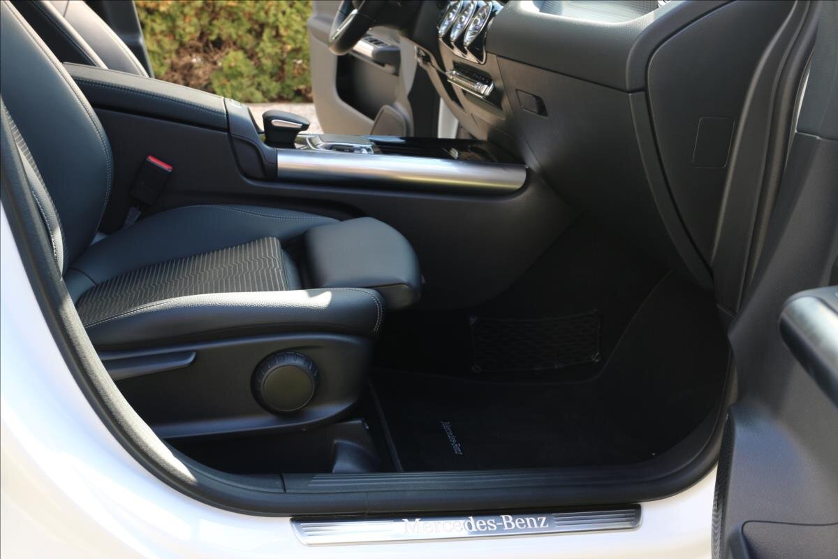 Mercedes-Benz Třídy B Kombi 1,3 l 100 kw