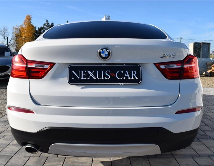 BMW X4 Sedan 2,0 l 140 kw