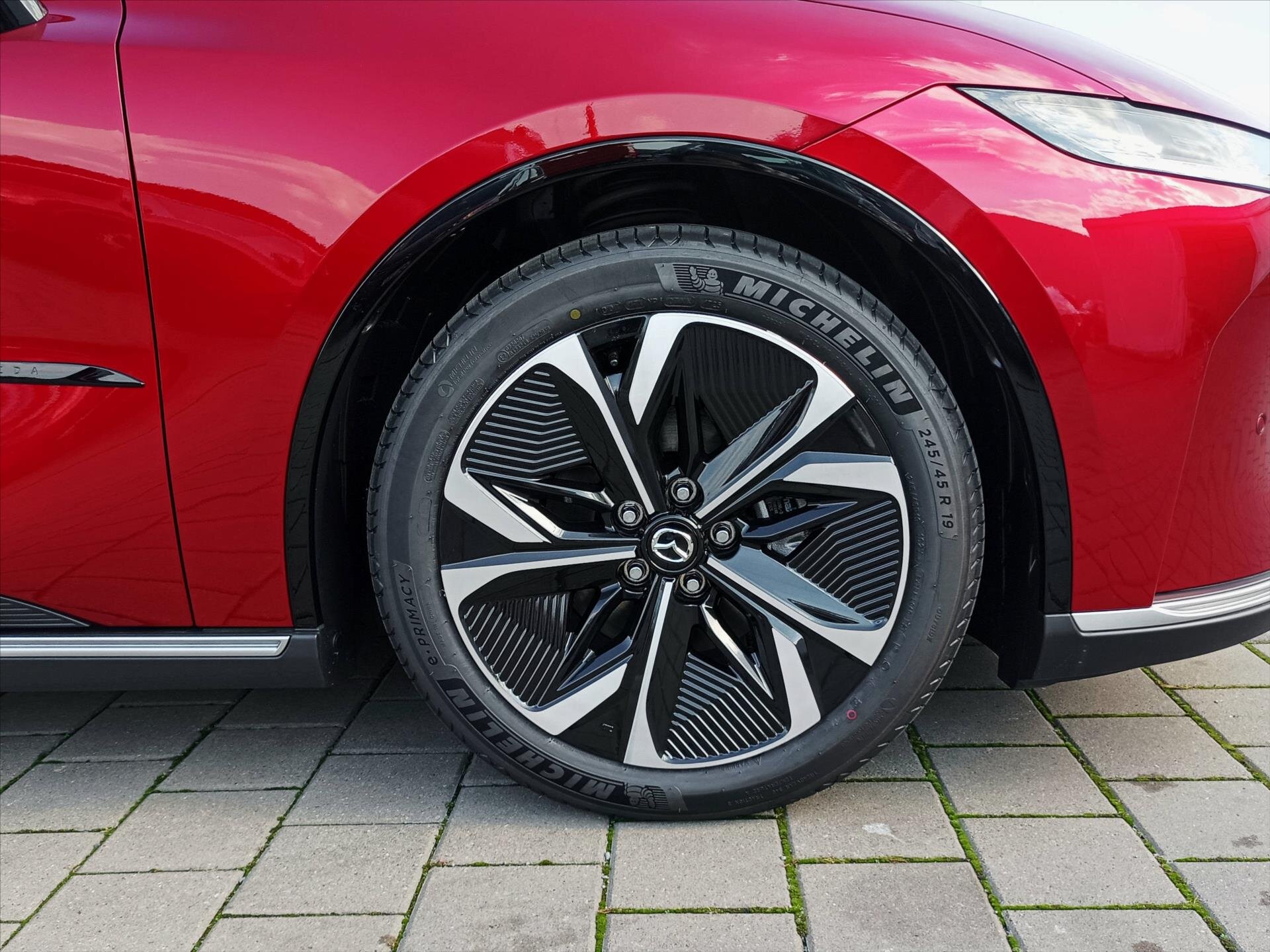 Mazda 6e Sedan / Limuzína 0,0 180 kw