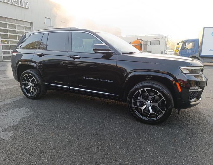Jeep Grand Cherokee 5