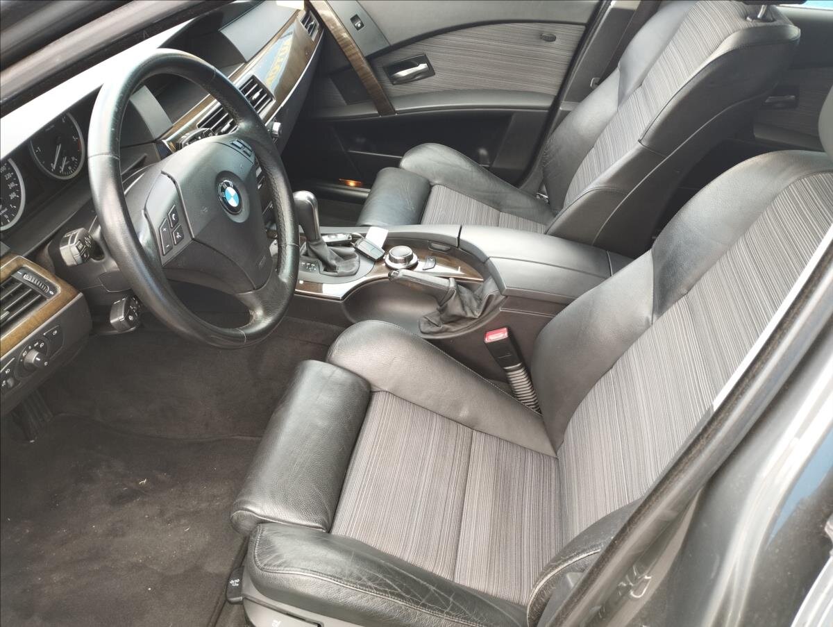 BMW Řada 5 Kombi 3,0 l 170 kw