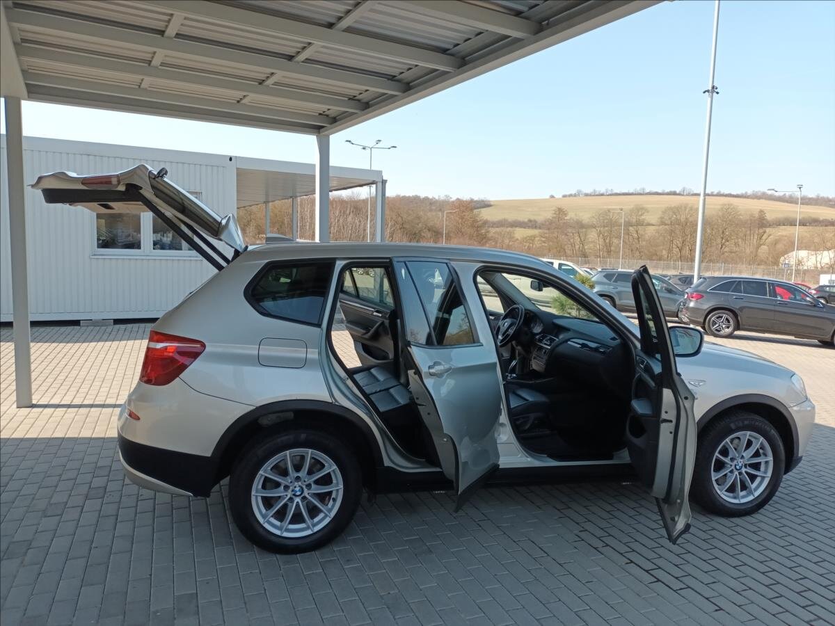 BMW X3 SUV / Terénní 2,0 l 135 kw