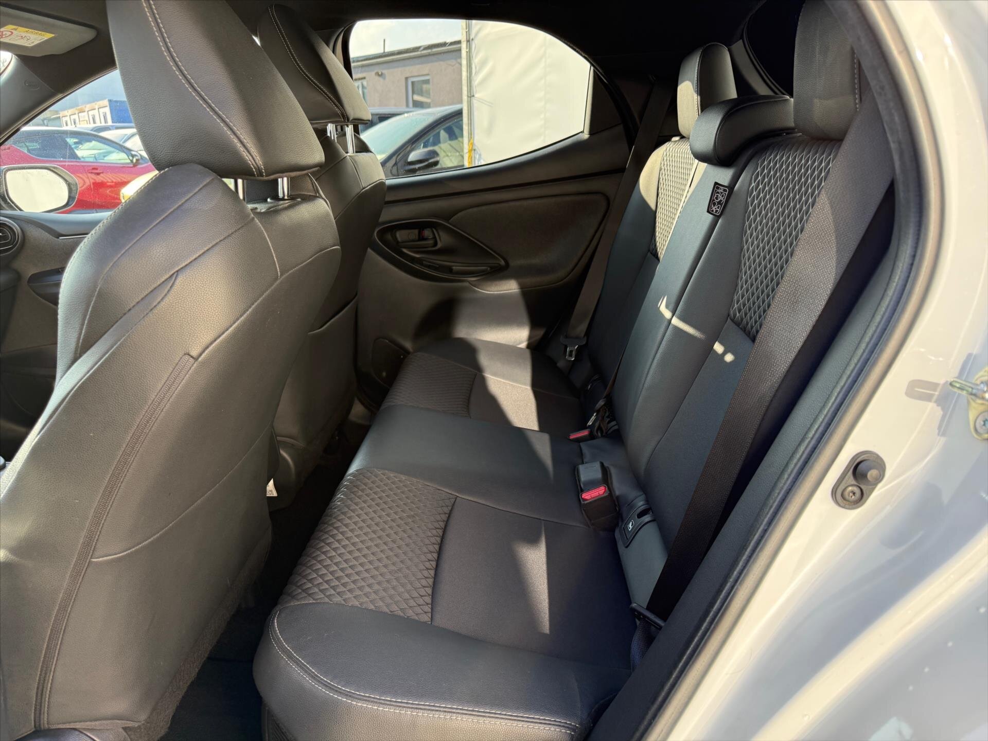 Toyota Yaris Hatchback 1,5 l 68 kw