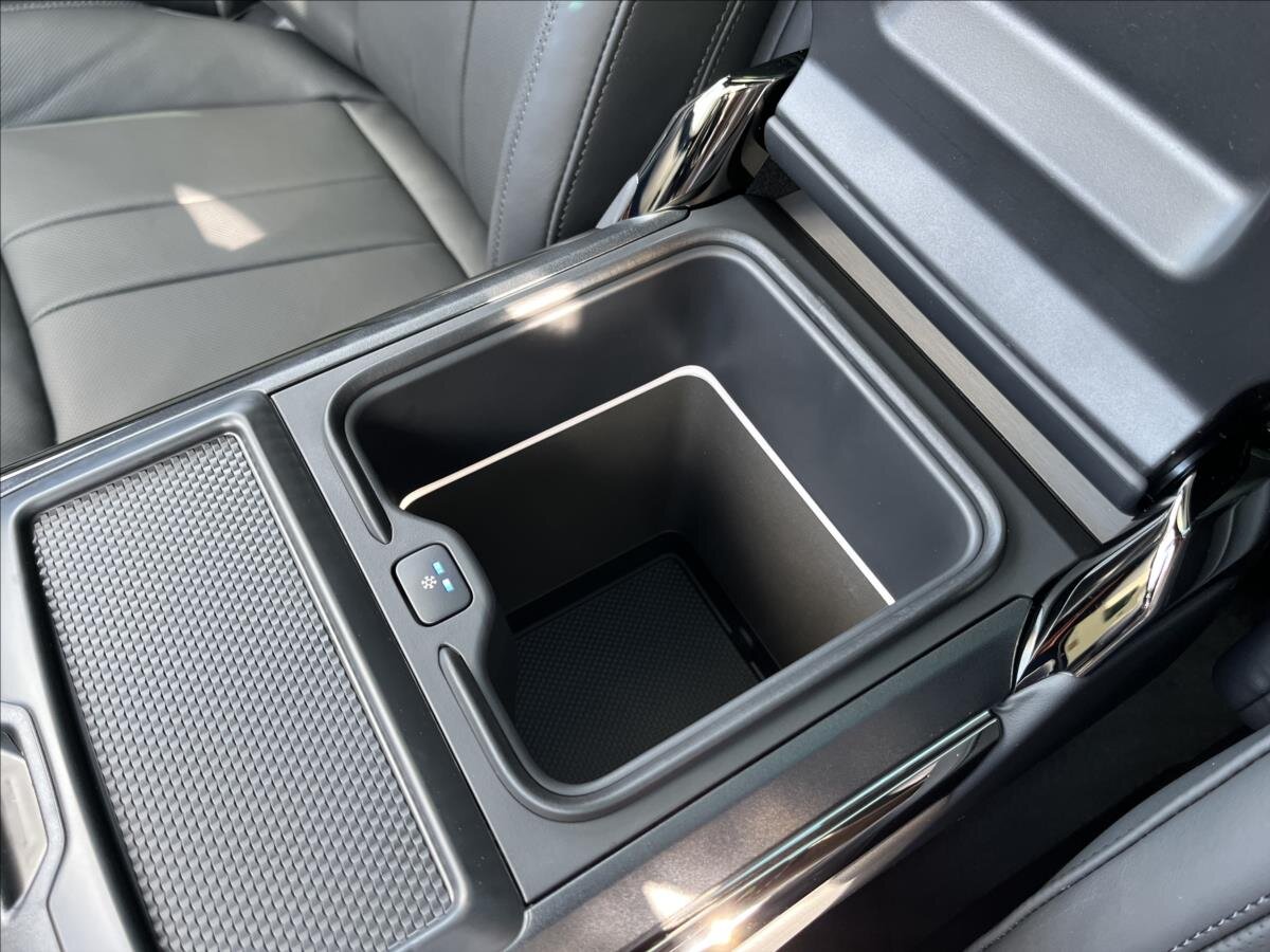 Land Rover Range Rover Sport SUV 3,0 l 338 kw