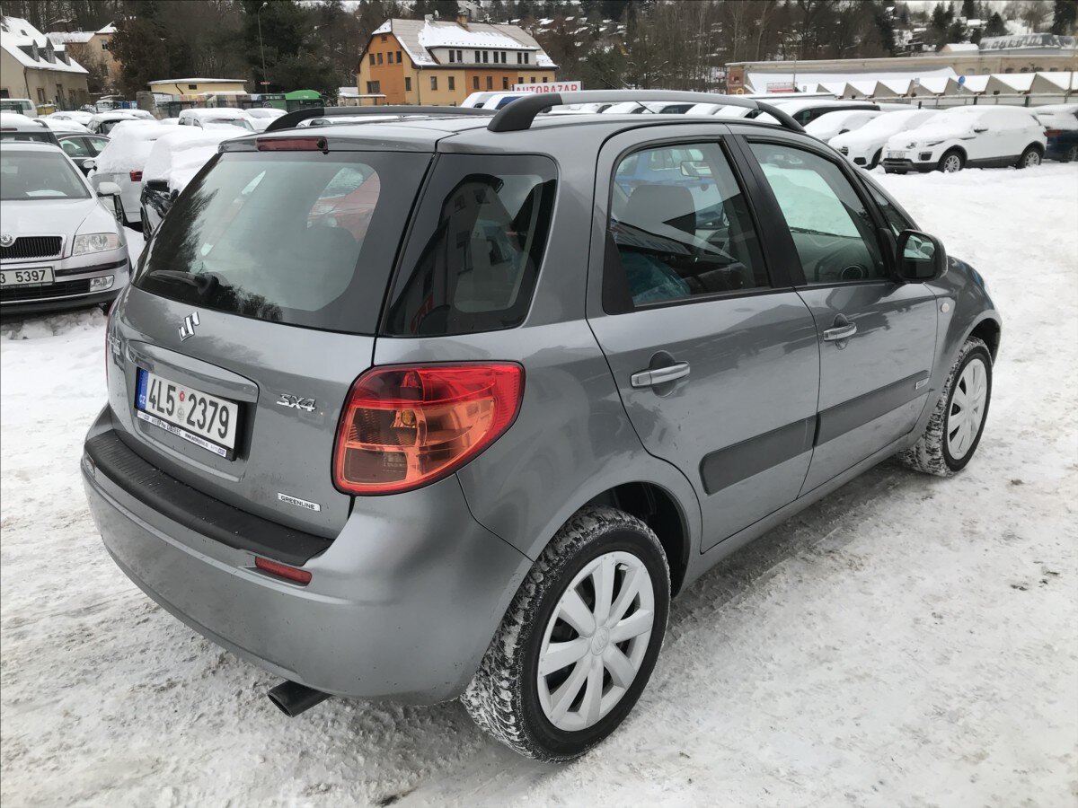 Suzuki SX4