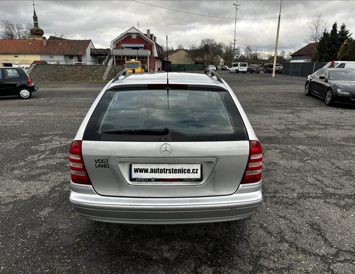 Mercedes-Benz Třídy C 4