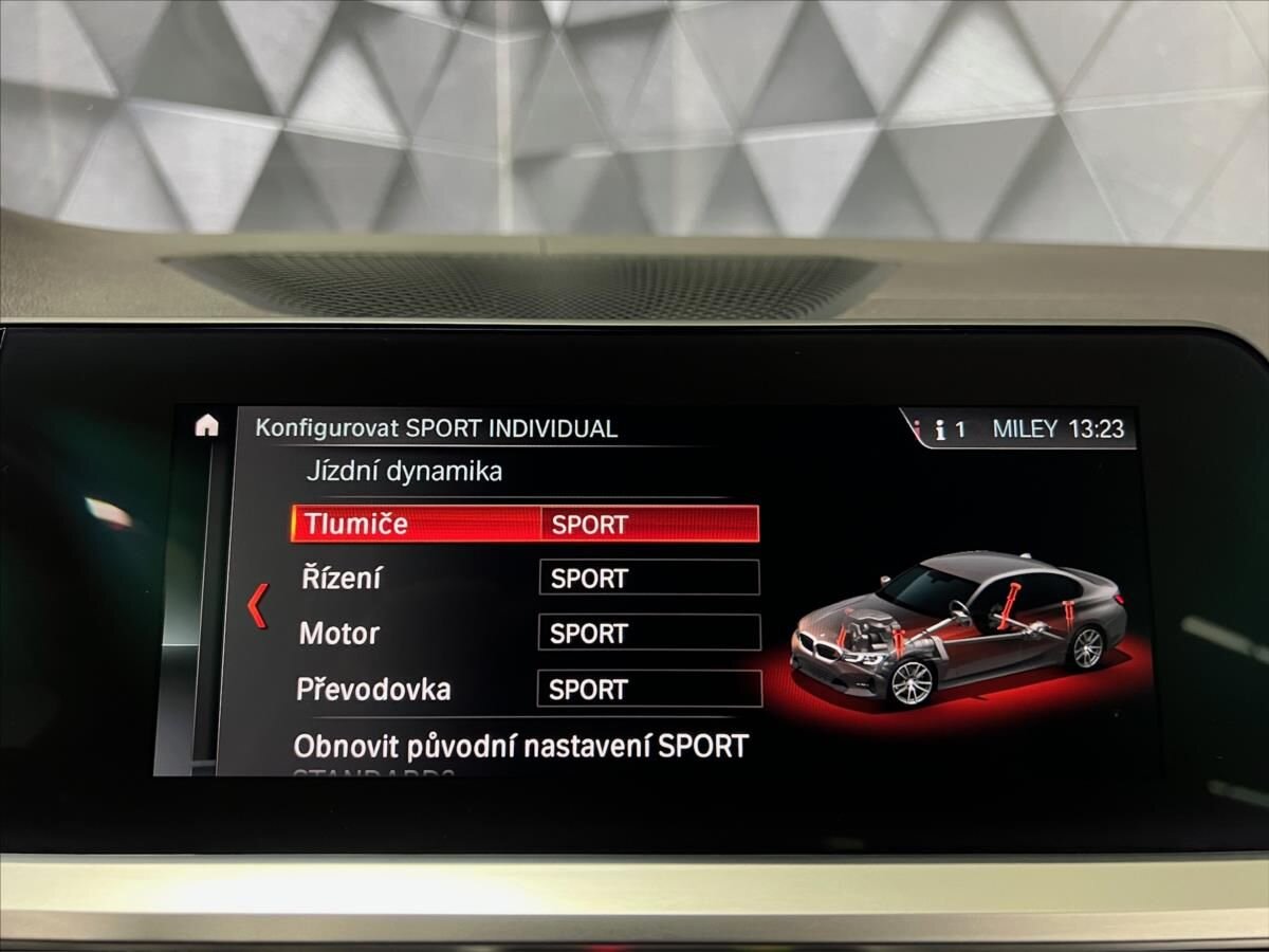 BMW M3 Sedan 3,0 l 275 kw