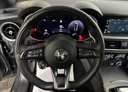 Alfa Romeo Stelvio 17