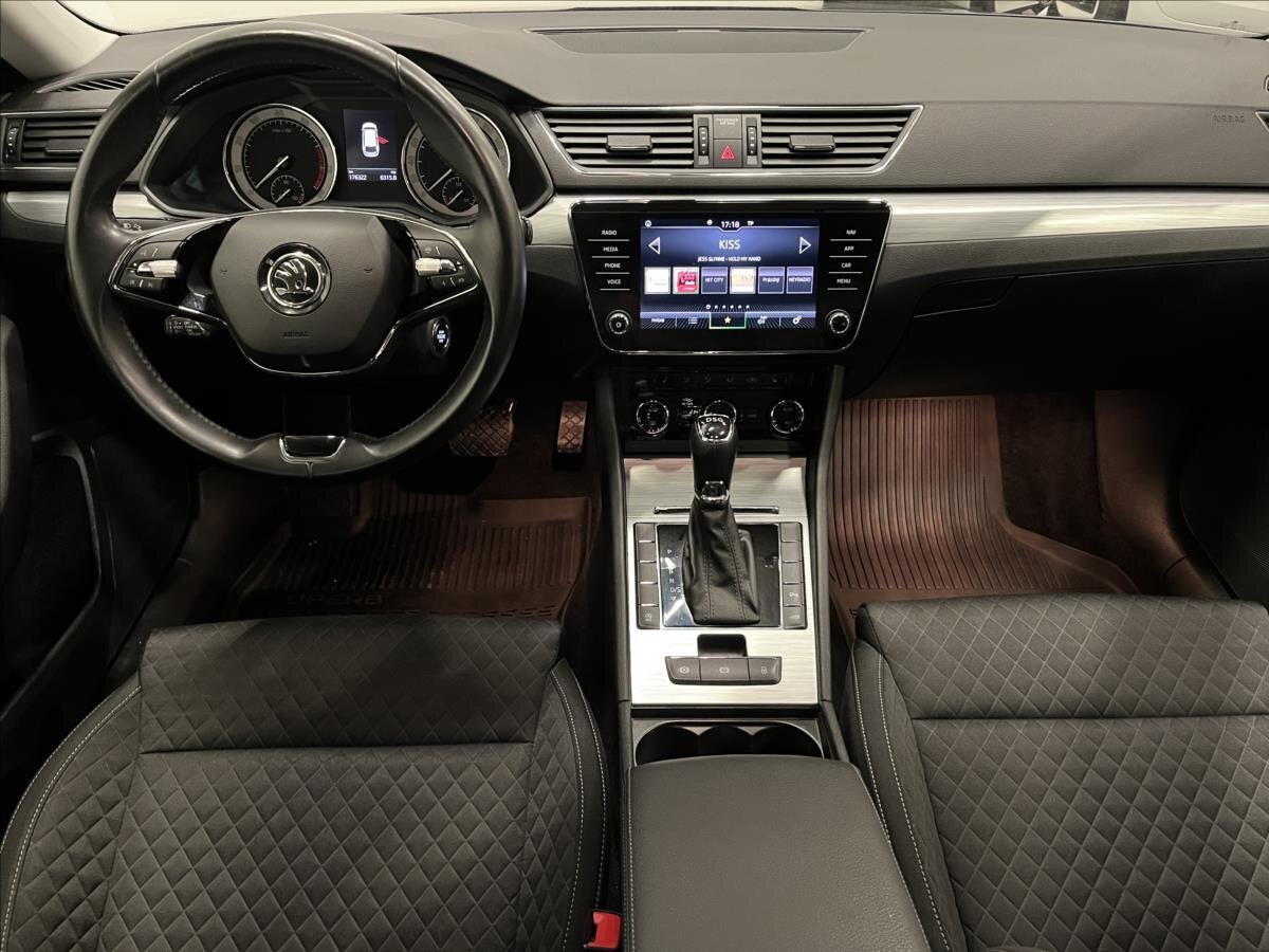 Škoda Superb Kombi 1,5 l 110 kw