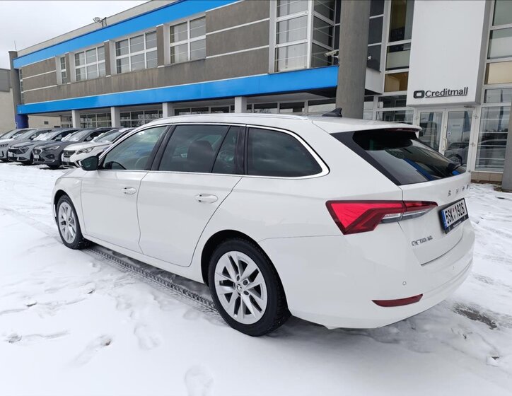 Škoda Octavia Kombi 2,0 l 85 kw