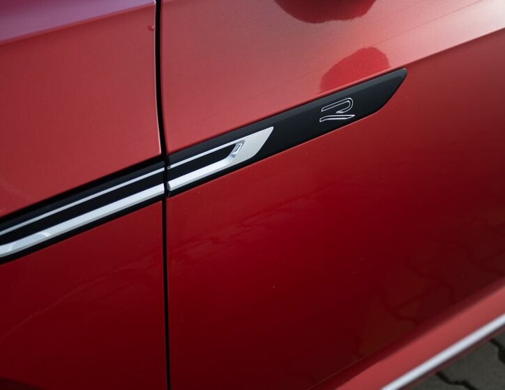 Volkswagen Arteon Kombi 2,0 l 147 kw