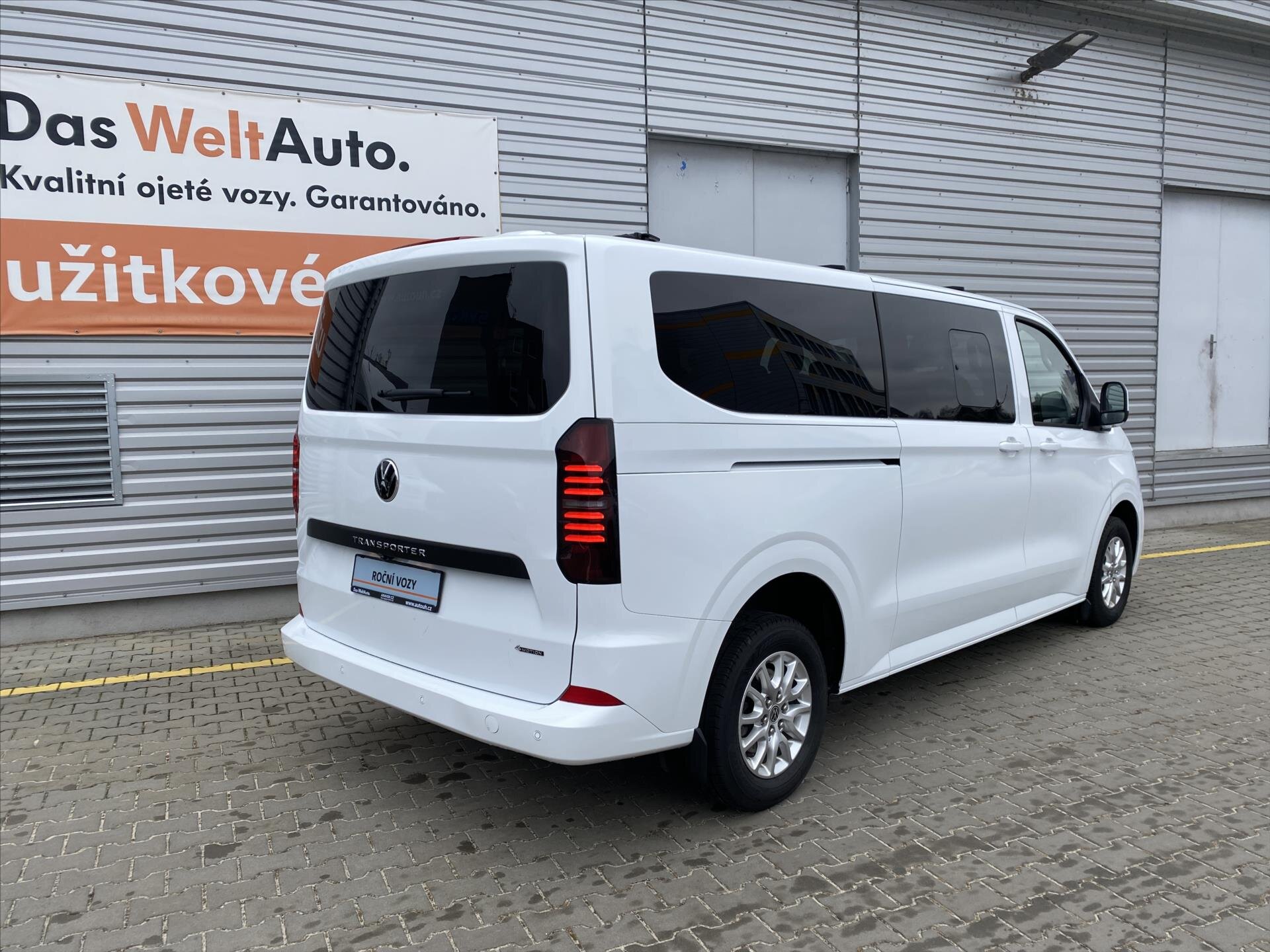 Volkswagen Transporter Kombi 2,0 l 125 kw