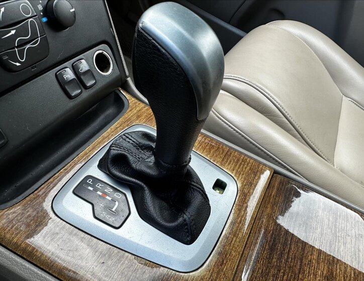 Volvo XC90 SUV 2,4 l 120 kw