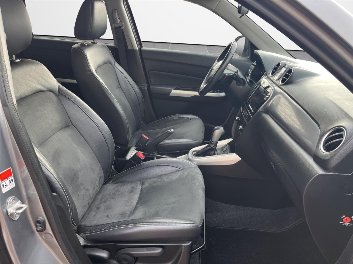 Suzuki Vitara SUV 1,6 l 88 kw