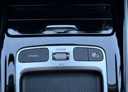 Mercedes-Benz EQB SUV / Terénní 0,0 140 kw