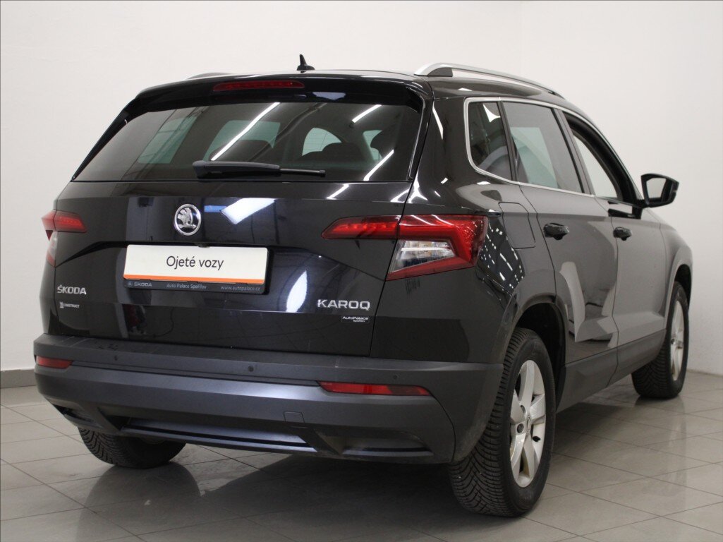 Škoda Karoq SUV 1,6 l 85 kw
