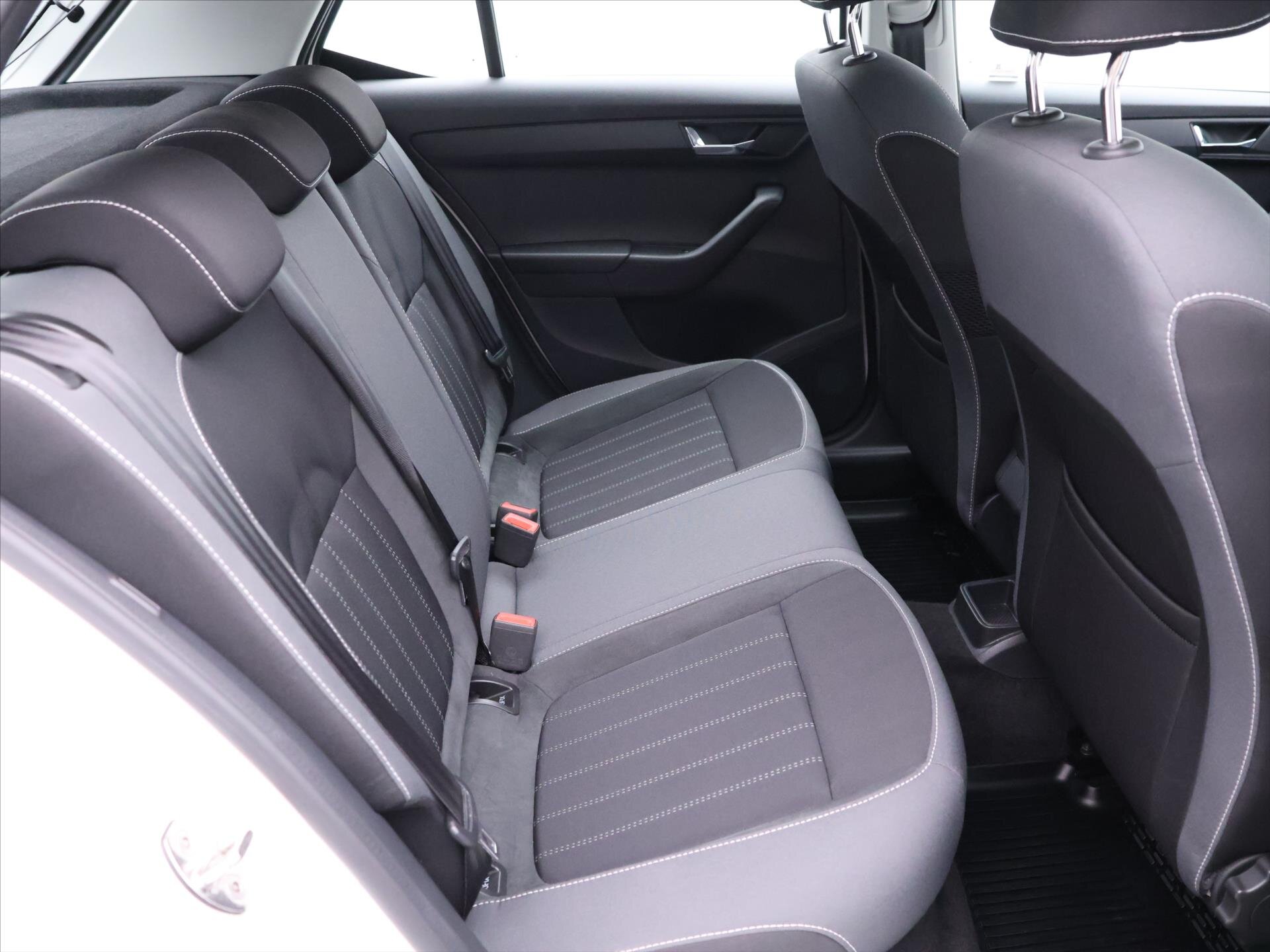 Škoda Fabia Hatchback 999,0 70 kw