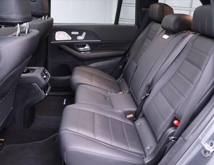 Mercedes-Benz GLS SUV 3,0 l 270 kw