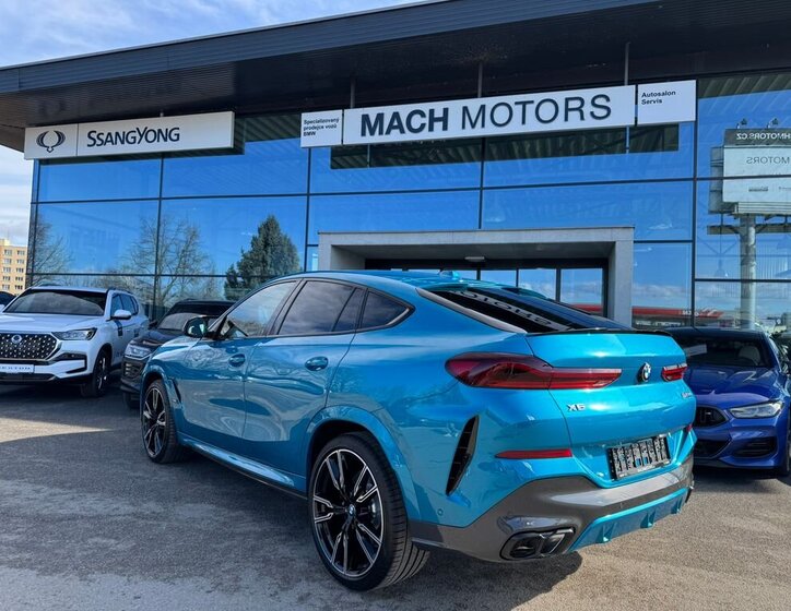 BMW X6 SUV / Terénní 4,4 l 390 kw