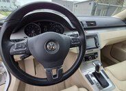 Volkswagen Passat Sedan / Limuzína 2,0 l 147 kw