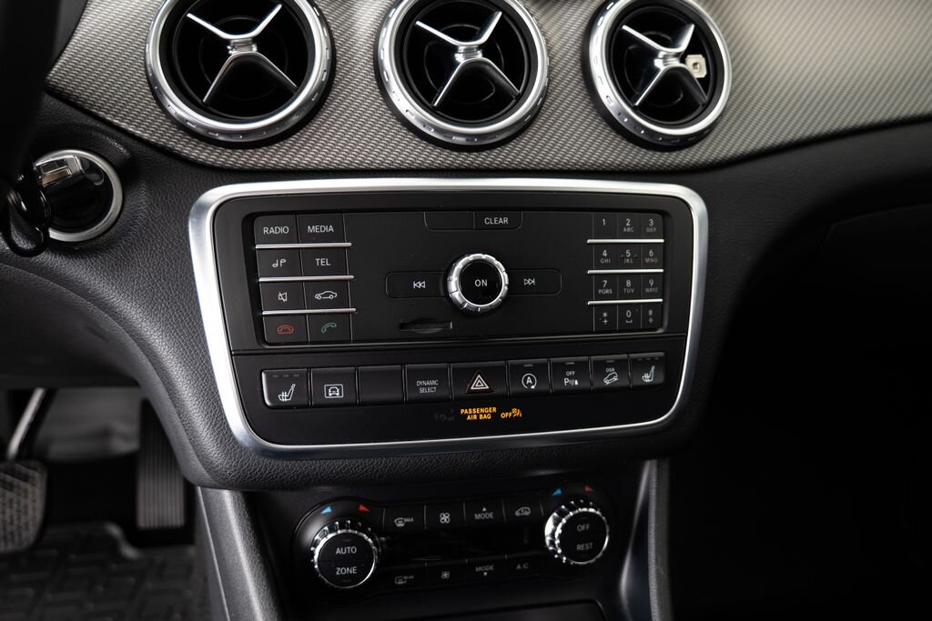 Mercedes-Benz GLA SUV / Terénní 2,1 l 130 kw