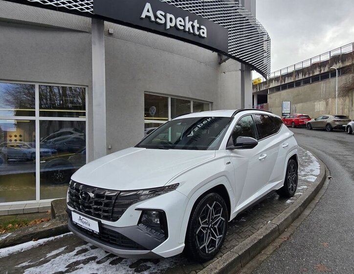 Hyundai Tucson SUV 1,6 l 100 kw