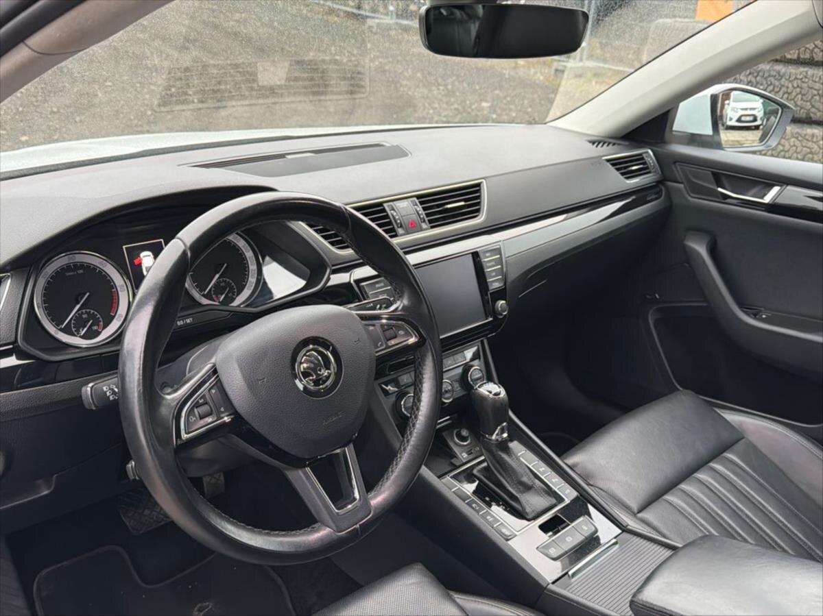 Škoda Superb Sedan 2,0 l 140 kw