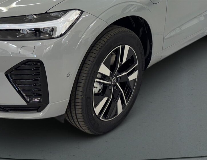 Volvo XC60 SUV 2,0 l 258 kw