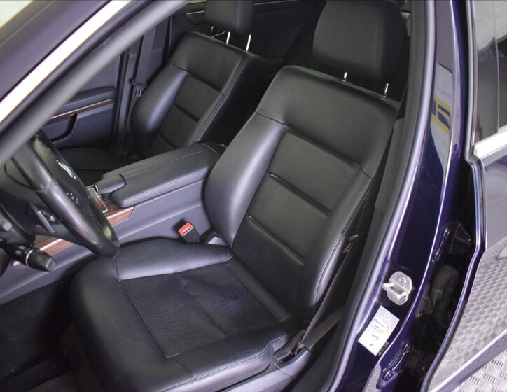Mercedes-Benz Třídy E Sedan / Limuzína 3,0 l 170 kw
