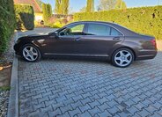 Mercedes-Benz Ostatní Sedan / Limuzína 0,0 0