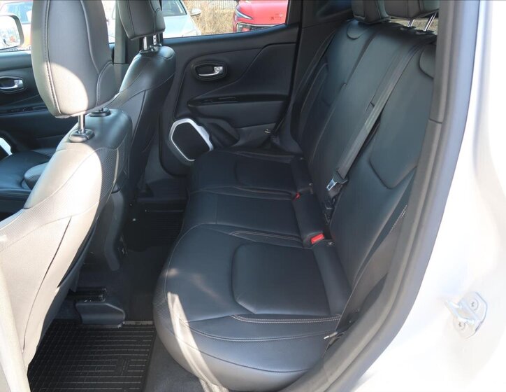 Jeep Renegade SUV 2,0 l 103 kw