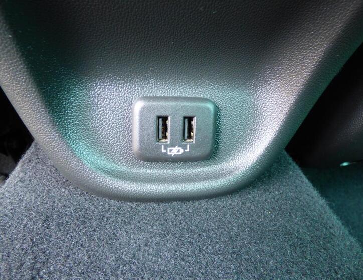 Opel Insignia Hatchback 2,0 l 125 kw