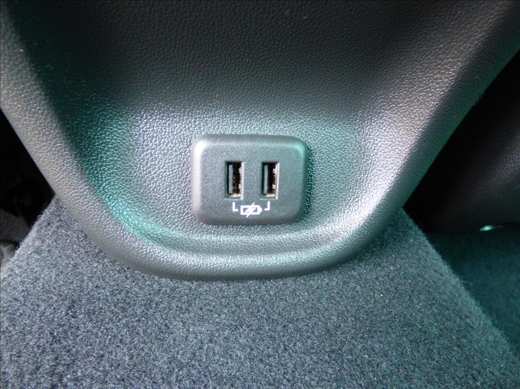 Opel Insignia Hatchback 2,0 l 125 kw