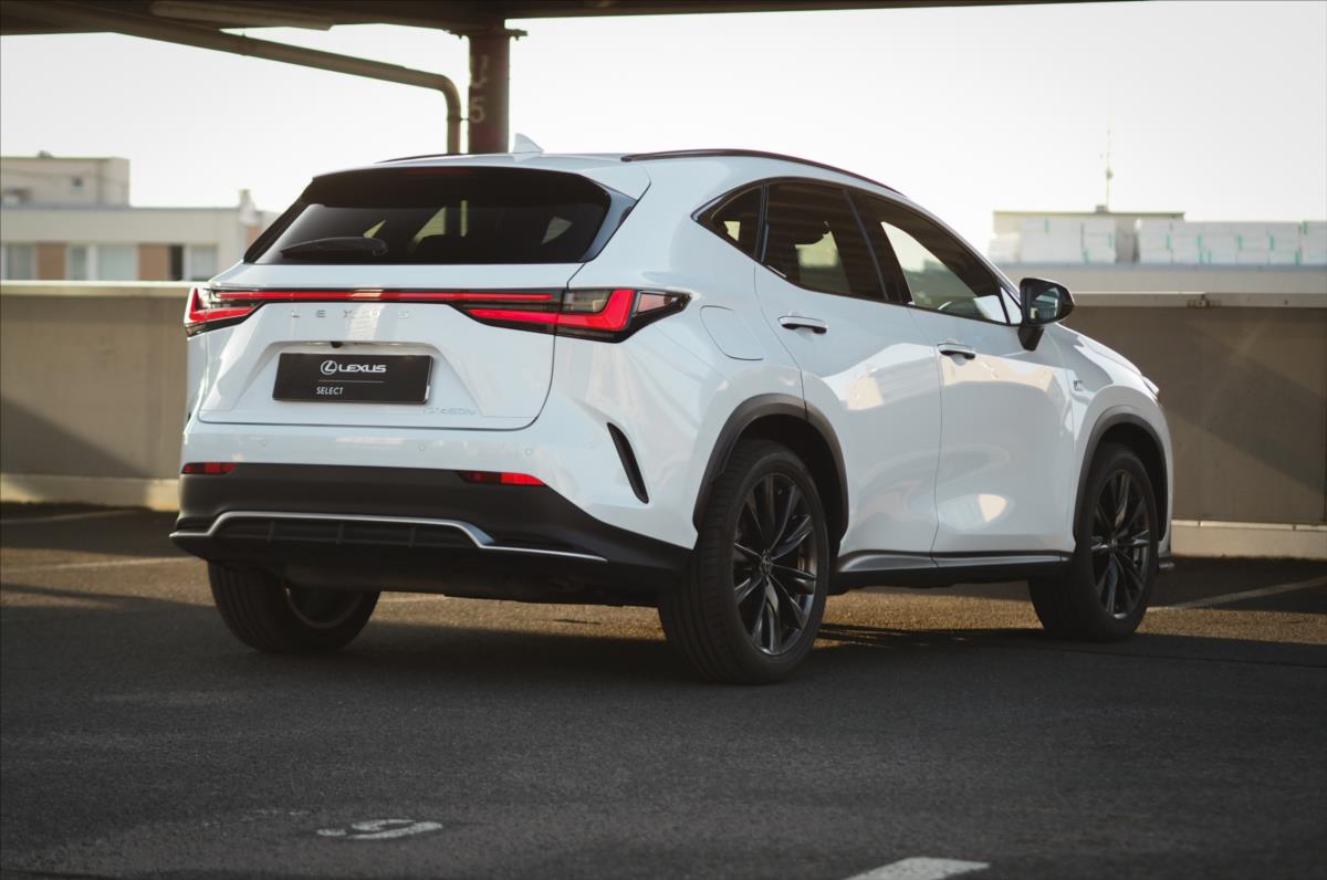 Lexus NX 450h plus
