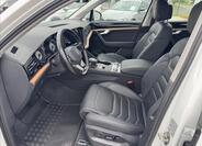 Volkswagen Touareg 10