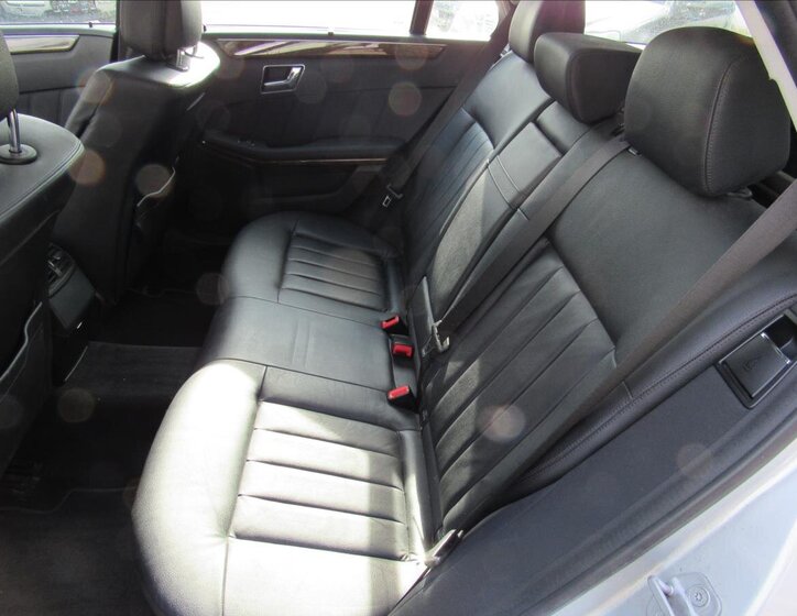 Mercedes-Benz Třídy E Kombi 1,8 l 135 kw