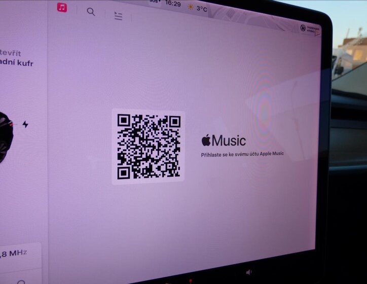 Tesla Model 3 Sedan 0,0 377 kw