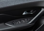 Peugeot 308 Kombi 1,2 l 107 kw