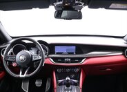Alfa Romeo Stelvio SUV / Terénní 2,9 l 375 kw
