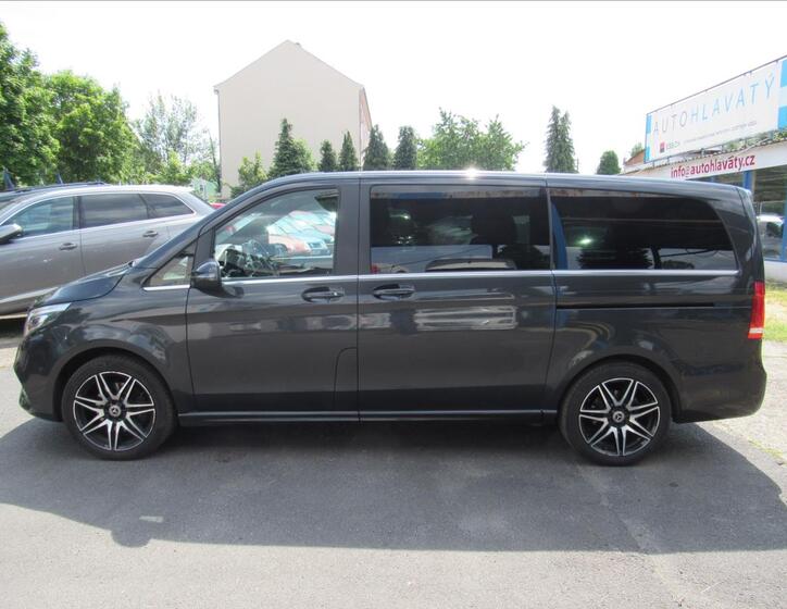 Mercedes-Benz Třídy V 7