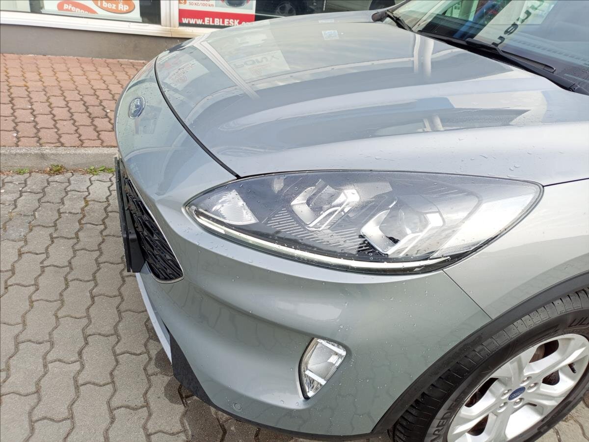 Ford Kuga SUV / Terénní 2,5 l 165 kw