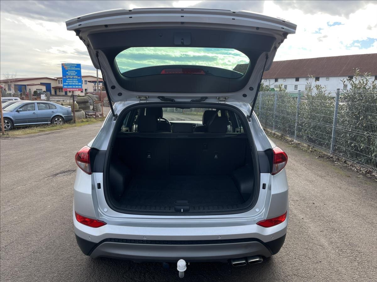 Hyundai Tucson SUV / Terénní 2,0 l 100 kw