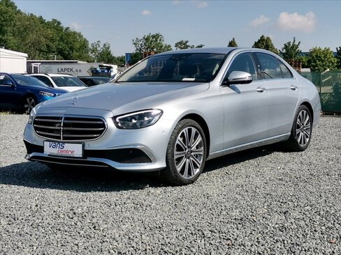 Mercedes-Benz Třídy E Sedan / Limuzína 2,9 l 243 kw
