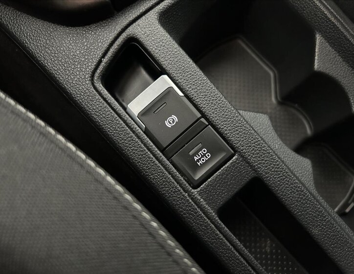 Volkswagen T-Roc SUV 2,0 l 110 kw