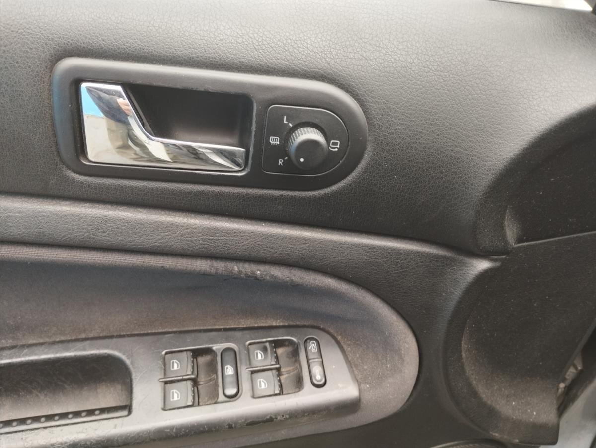 Volkswagen Passat Kombi 1,9 l 96 kw