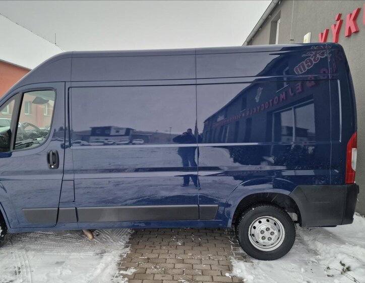 Fiat Ducato Skříň 3,0 l 100 kw
