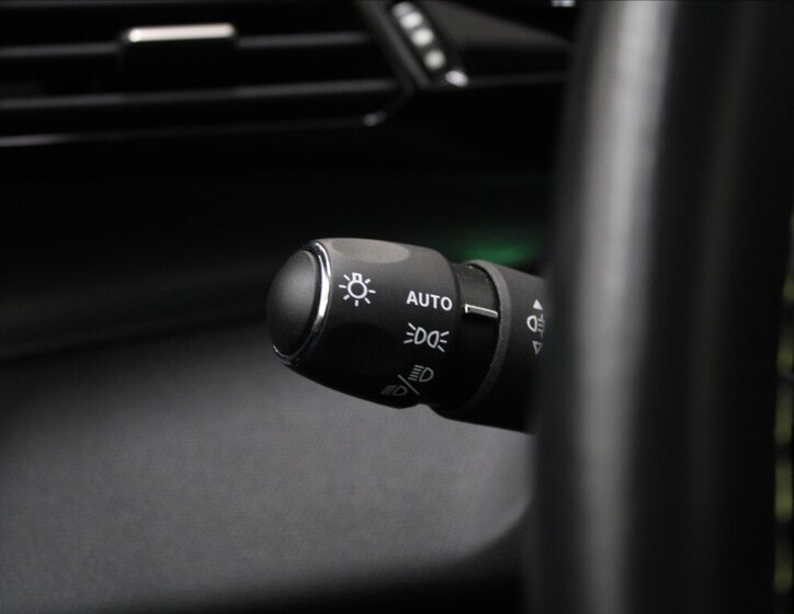 Peugeot 308 Kombi 1,2 l 96 kw