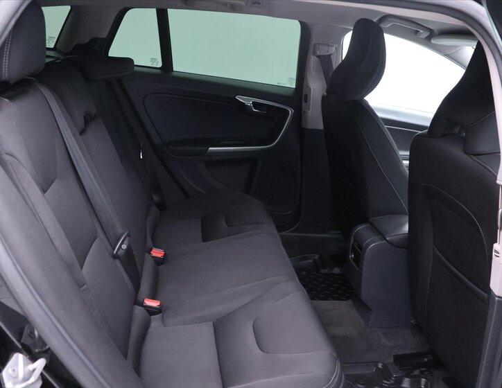 Volvo V60 Kombi 2,0 l 110 kw